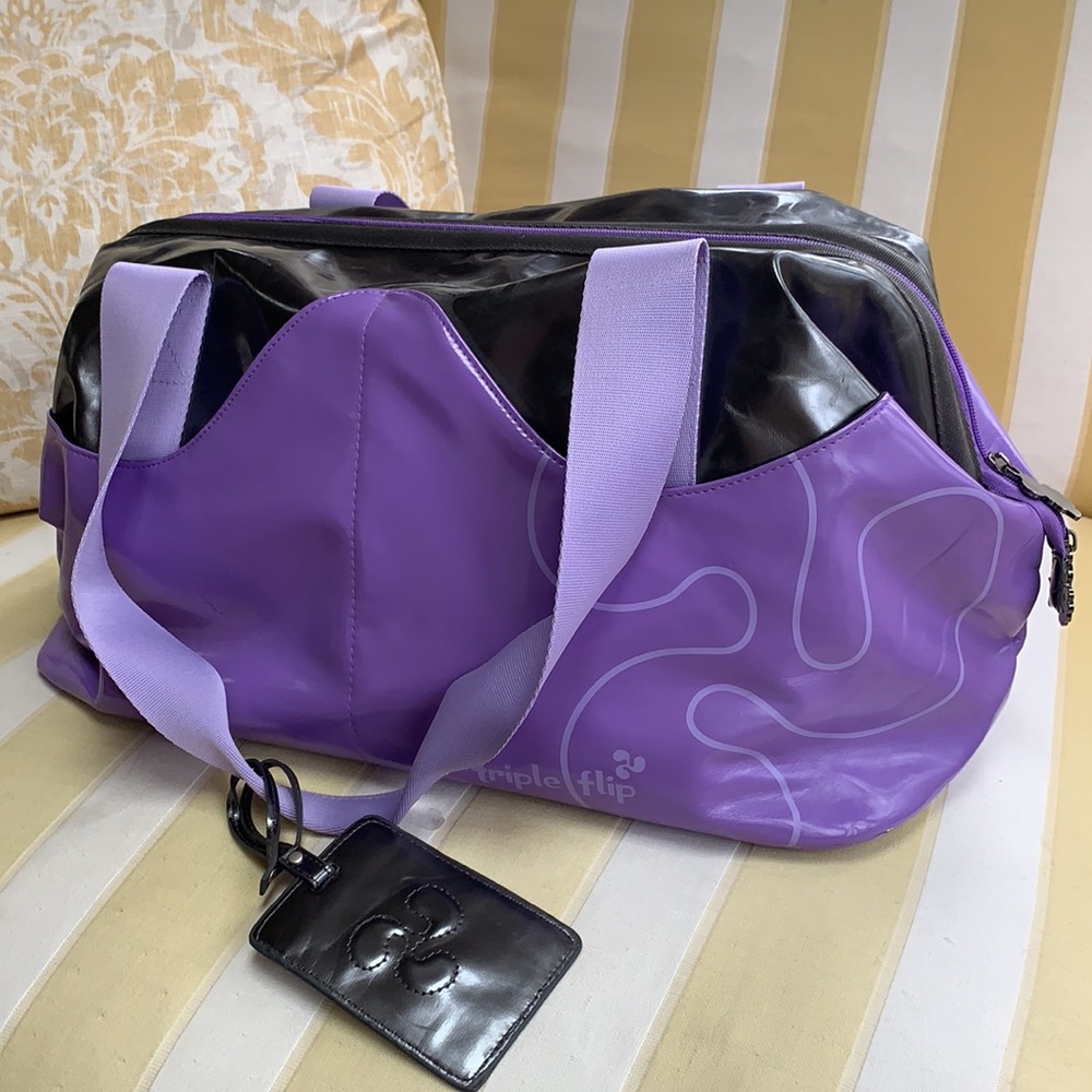 Triple Flip Duffel - Picture 2 of 10